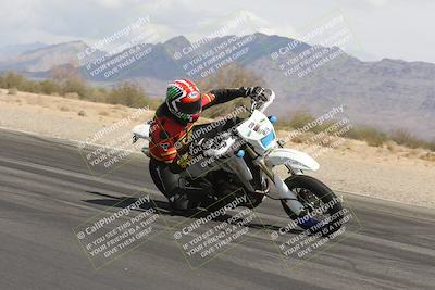 media/May-05-2025-Moto Forza (Mon) [[3c1838c5e5]]/2-B Group/Session 2 (Turn 7 Inside)/